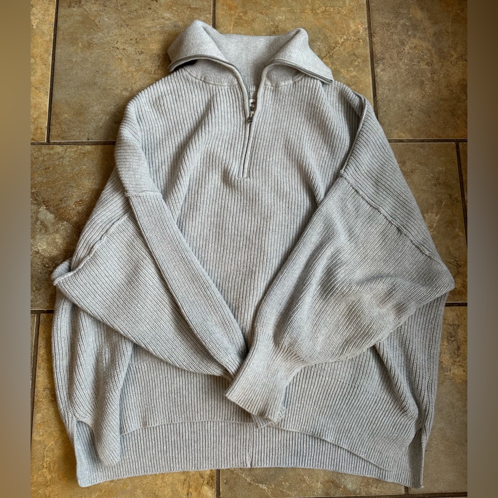 Aerie Gray Ribbed Knit Sweater